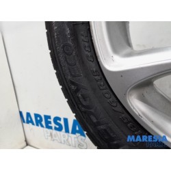 Renault - Twingo - Sportvelgenset + banden