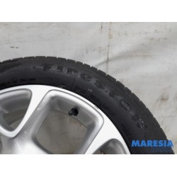 Renault - Twingo - Sportvelgenset + banden