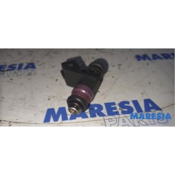 Renault - Scenic - Injector (petrol injection)