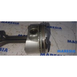 Renault - Scenic - Connecting rod