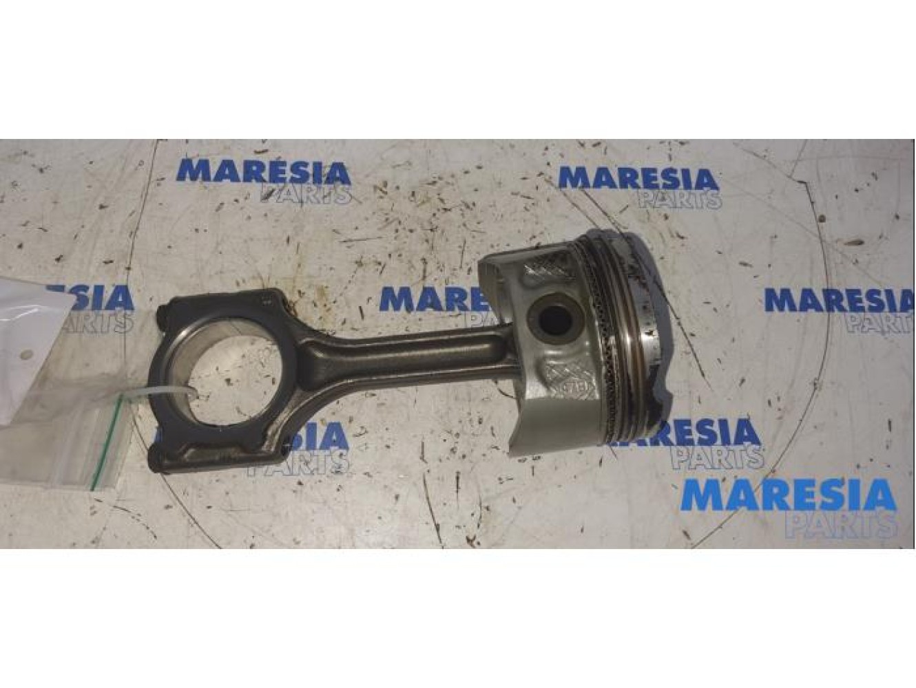 Renault - Scenic - Connecting rod