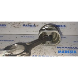 Renault - Scenic - Connecting rod