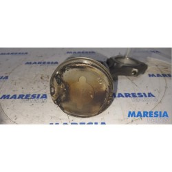Renault - Scenic - Connecting rod