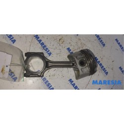 Renault - Scenic - Connecting rod