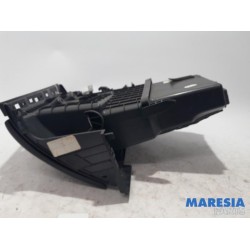 Renault - Megane - Glovebox
