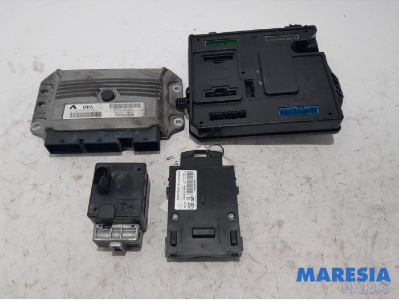 Renault - Megane - Engine management computer