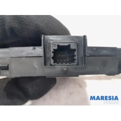 Renault - Megane - Engine management computer