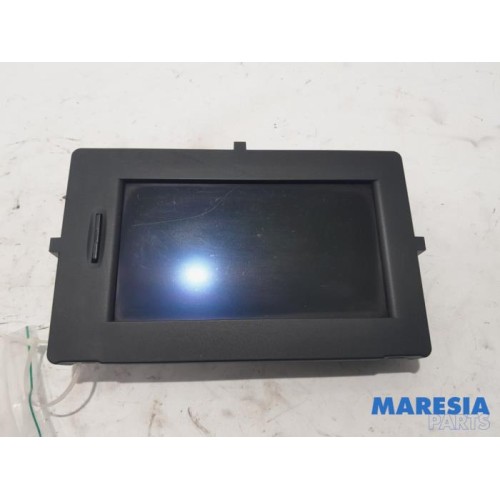 Renault - Megane - Navigatie Display