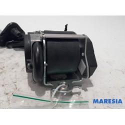 Renault - Megane - Front seatbelt, right
