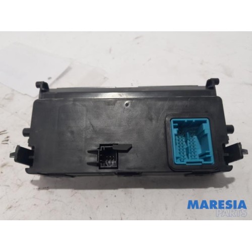 Citroen - C4 - Heater computer