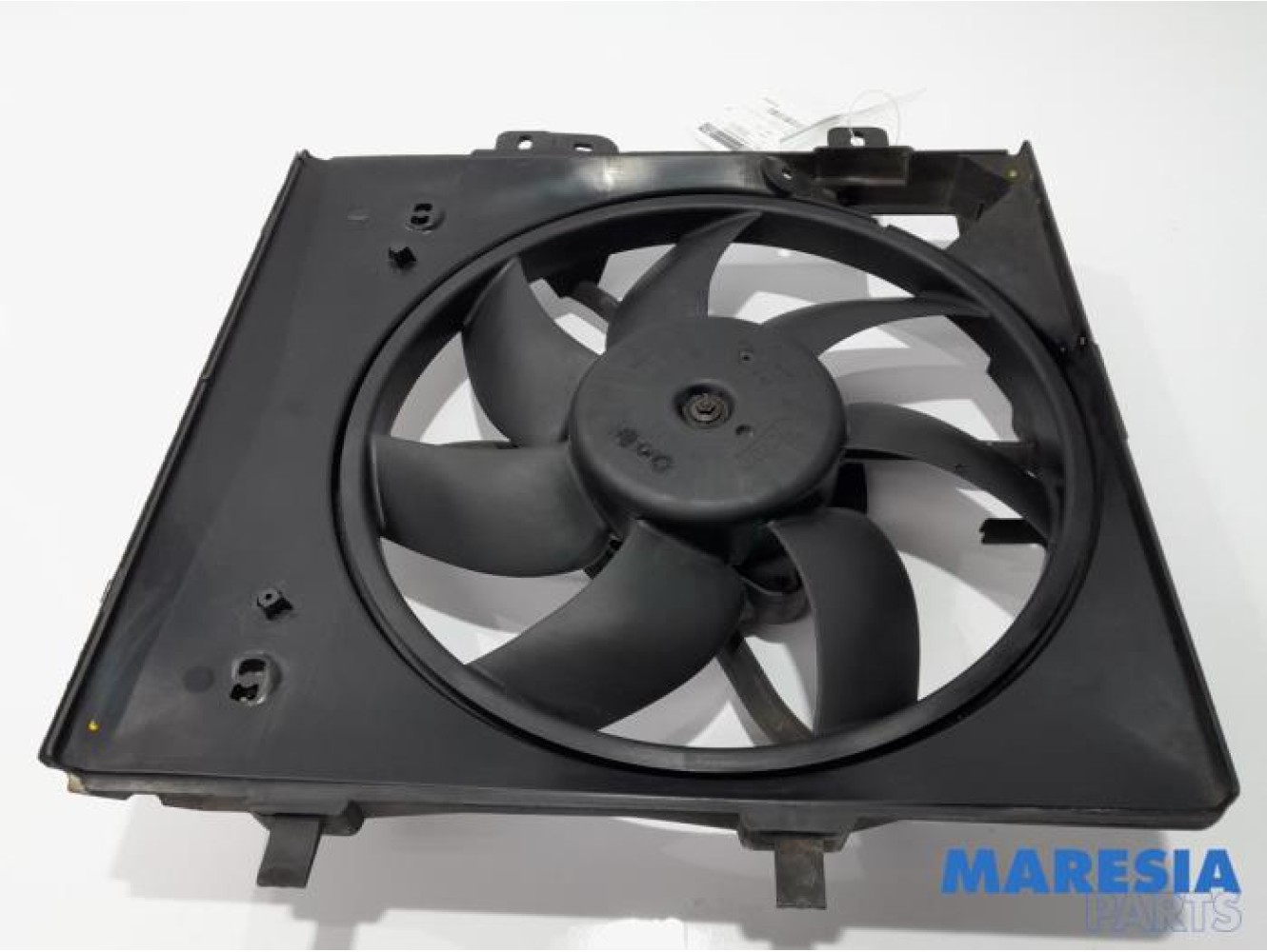Peugeot - 208 - Fan motor
