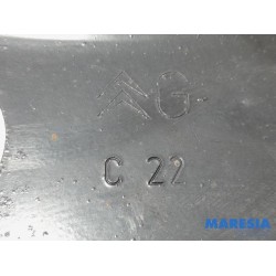 Peugeot - 208 - Querlenker unten links vorne