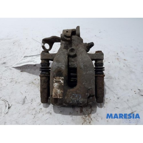 Peugeot - 208 - Rear brake calliper, right
