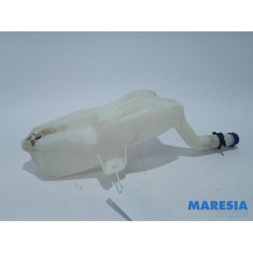 Fiat - Panda - Front windscreen washer reservoir