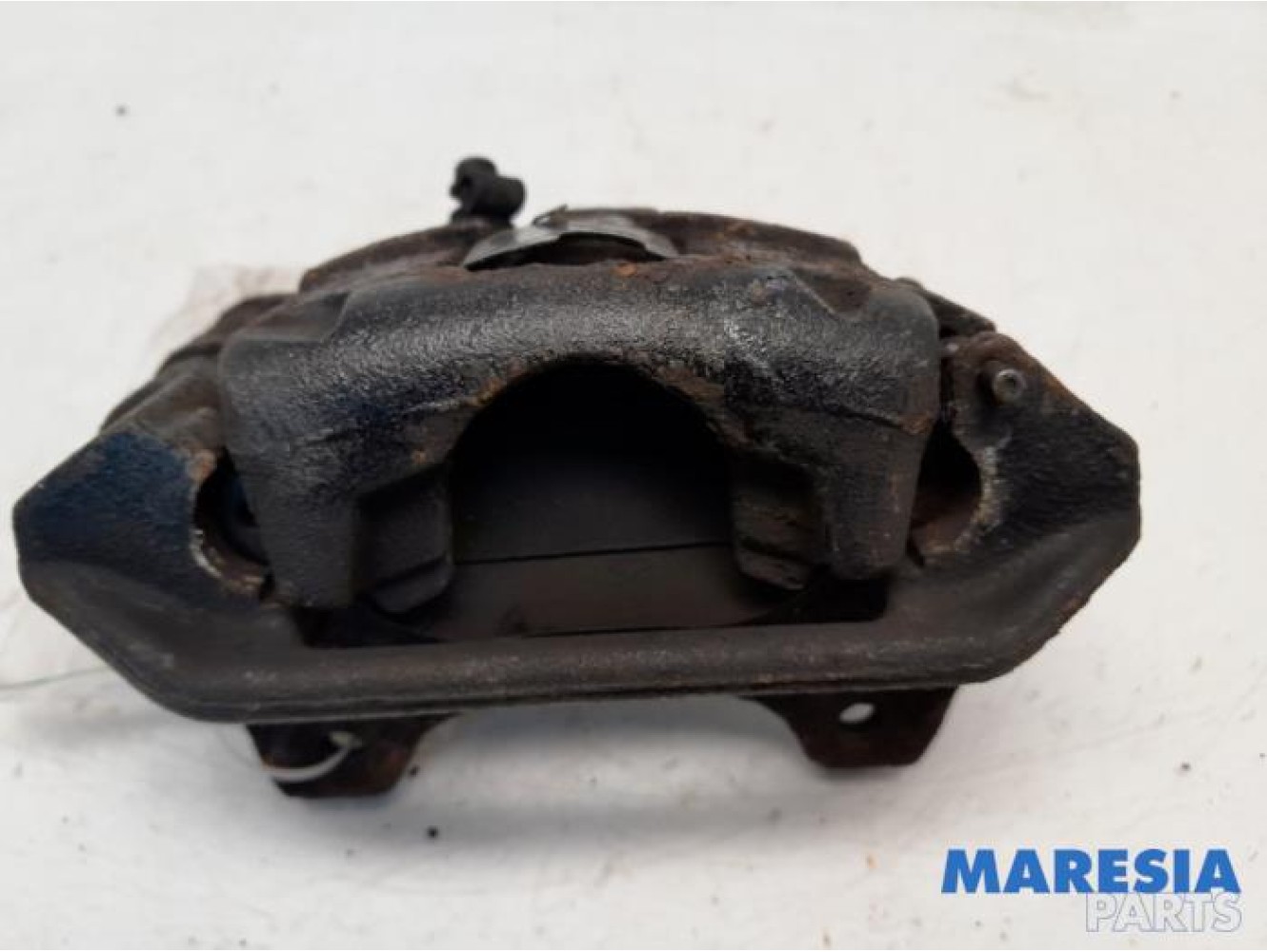 Fiat - Panda - Front brake calliper, right