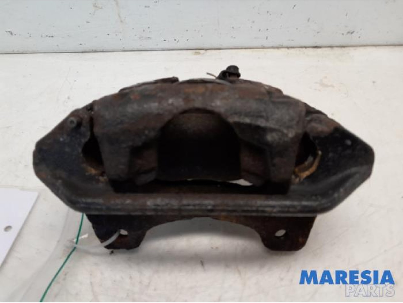 Fiat - Panda - Front brake calliper, left