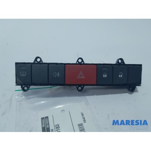Fiat - Ducato - Panic lighting switch