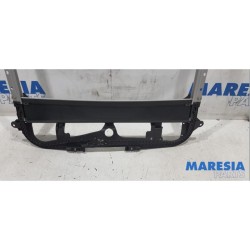 Peugeot - 5008 - Sliding headliner mechanism