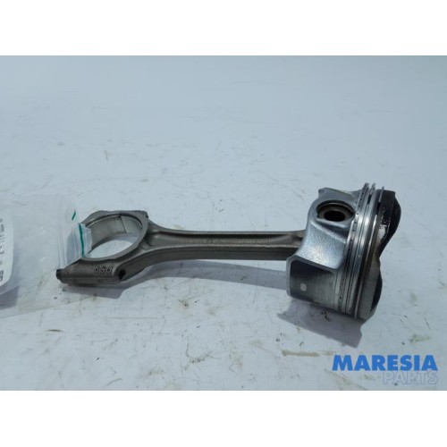 Peugeot - 308 - Connecting rod