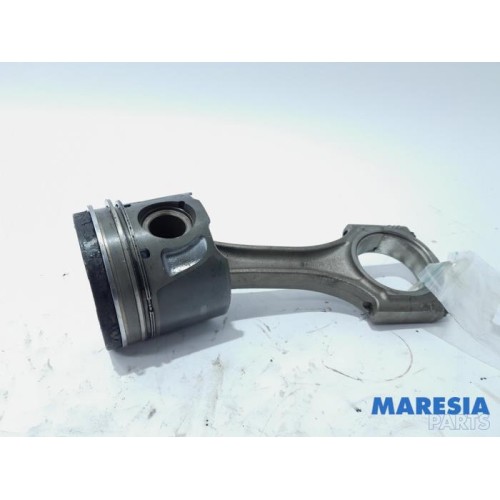 Peugeot - 508 - Connecting rod