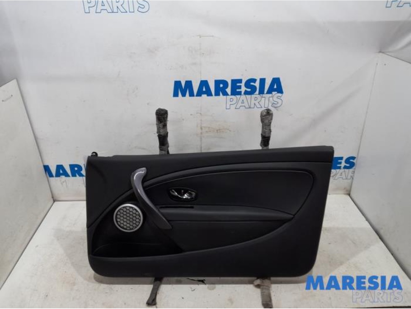 Renault - Megane - Portierbekleding 2Deurs rechts