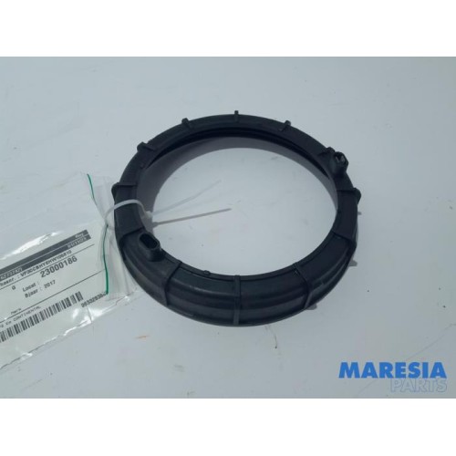 Peugeot - 208 - Electric fuel pump