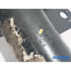 Peugeot - 208 - Front shock absorber rod, right