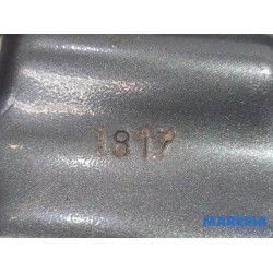 Peugeot - 208 - Rear bumper frame