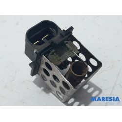 Renault - Twingo - Cooling fan resistor