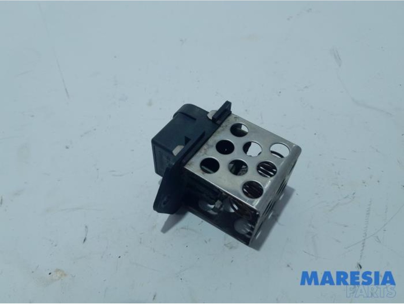 Renault - Twingo - Cooling fan resistor