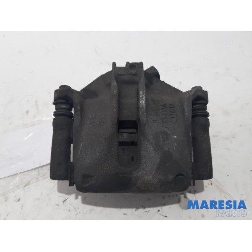 Peugeot - 208 - Remklauw (Tang) links-voor