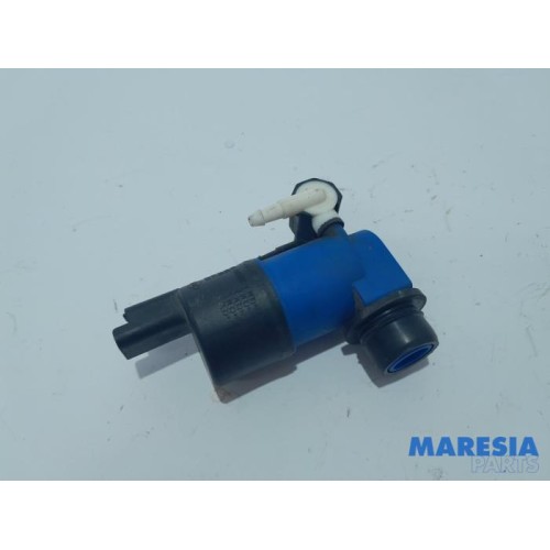 Renault - Twingo - Windscreen washer pump