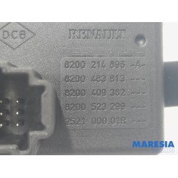 Renault - Twingo - Panic lighting switch
