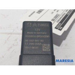 Peugeot - 208 - Glow plug relay