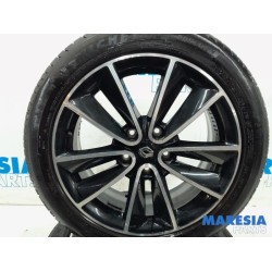 Renault - Megane - Sportvelgenset + banden