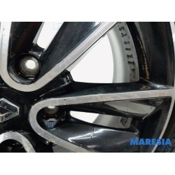 Renault - Megane - Sportvelgenset + banden