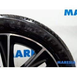 Renault - Megane - Sportvelgenset + banden