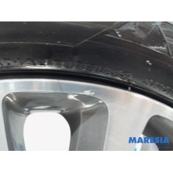 Peugeot - 5008 - Sportvelgenset + winterbanden