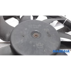 Citroen - C4 - Fan motor