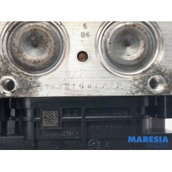 Peugeot - 208 - ABS Pumpe