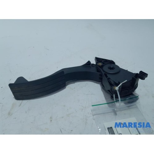 Renault - Twingo - Gaspedaalpositie Sensor
