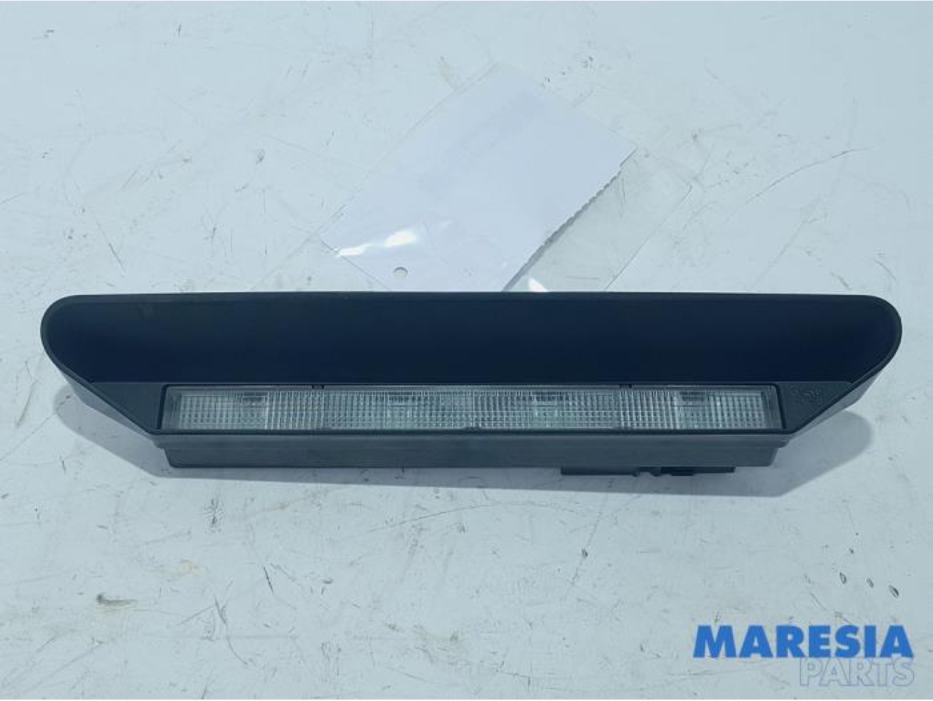Renault - Twingo - Third brake light
