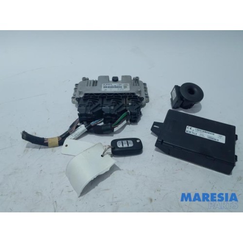 Renault - Twingo - Engine management computer