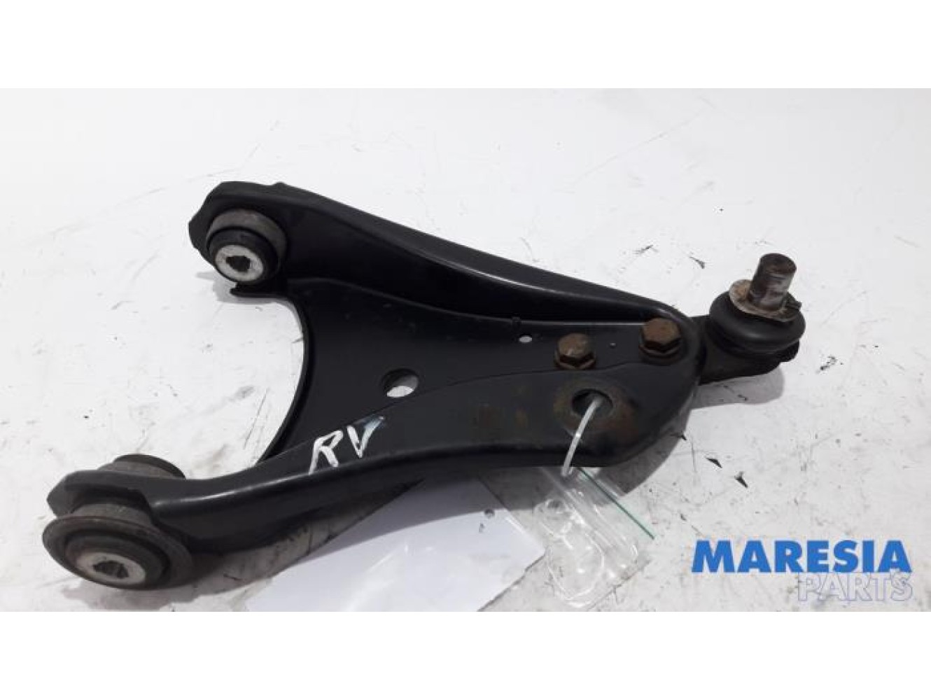 Renault - Twingo - Front lower wishbone, right