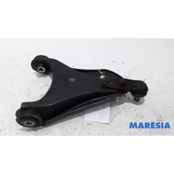 Renault - Twingo - Front lower wishbone, right