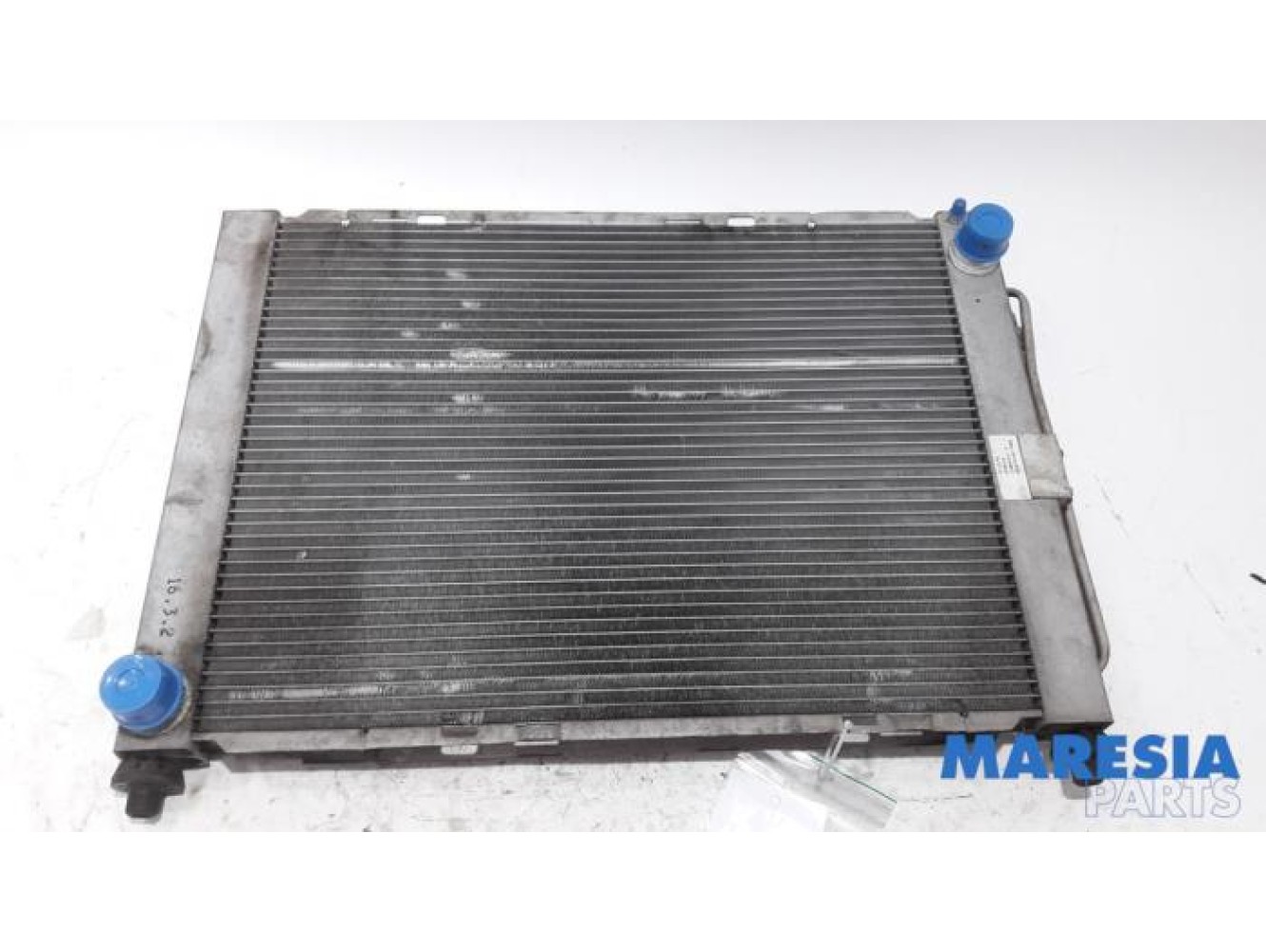 Renault - Twingo - Radiator