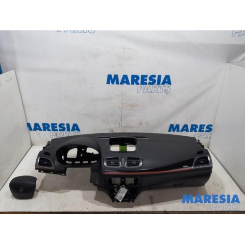 Renault - Megane - Airbag set + dashboard