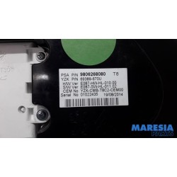 Peugeot - 5008 - Instrument panel