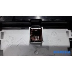 Peugeot - 5008 - Instrument panel