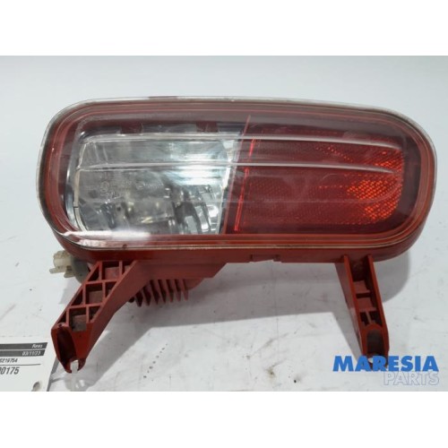 Peugeot - 5008 - Reversing light, right